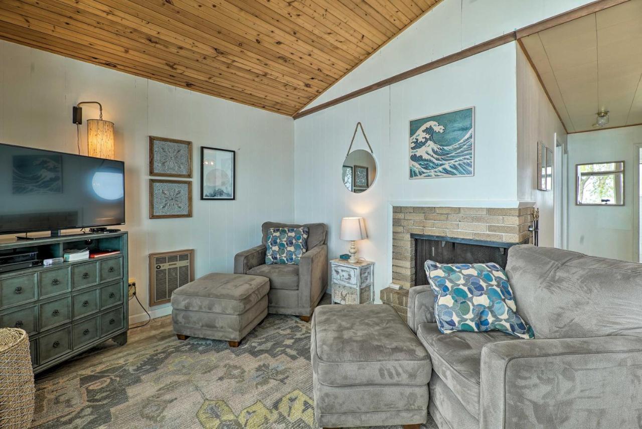 Lakefront Cottage Near Wineries And State Parks! ミアーズ エクステリア 写真